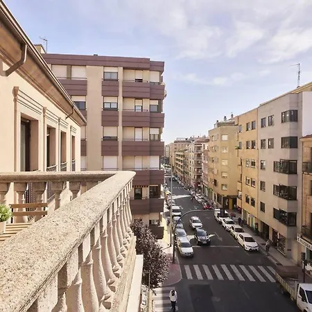 Precioso Barrio Del Oeste